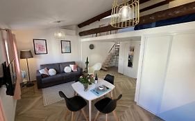 Nice Renting - Massena - Loft - Heart Of Vieil Antibes - The Market With Sea View